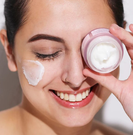 theBalm to the Rescue Sleep Tight Night Cream style shot 2 theBalm to the Rescue Sleep Tight Night Cream style shot 2