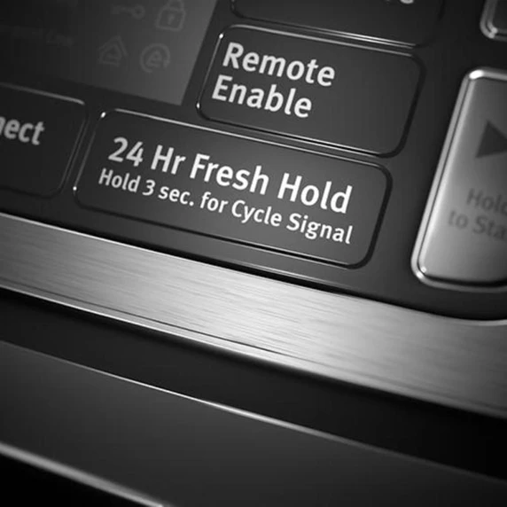 Maytag® Smart Front Load Washer with Extra Power and 24-Hr Fresh Hold® option - 5.8 cu. ft. MHW8630HW