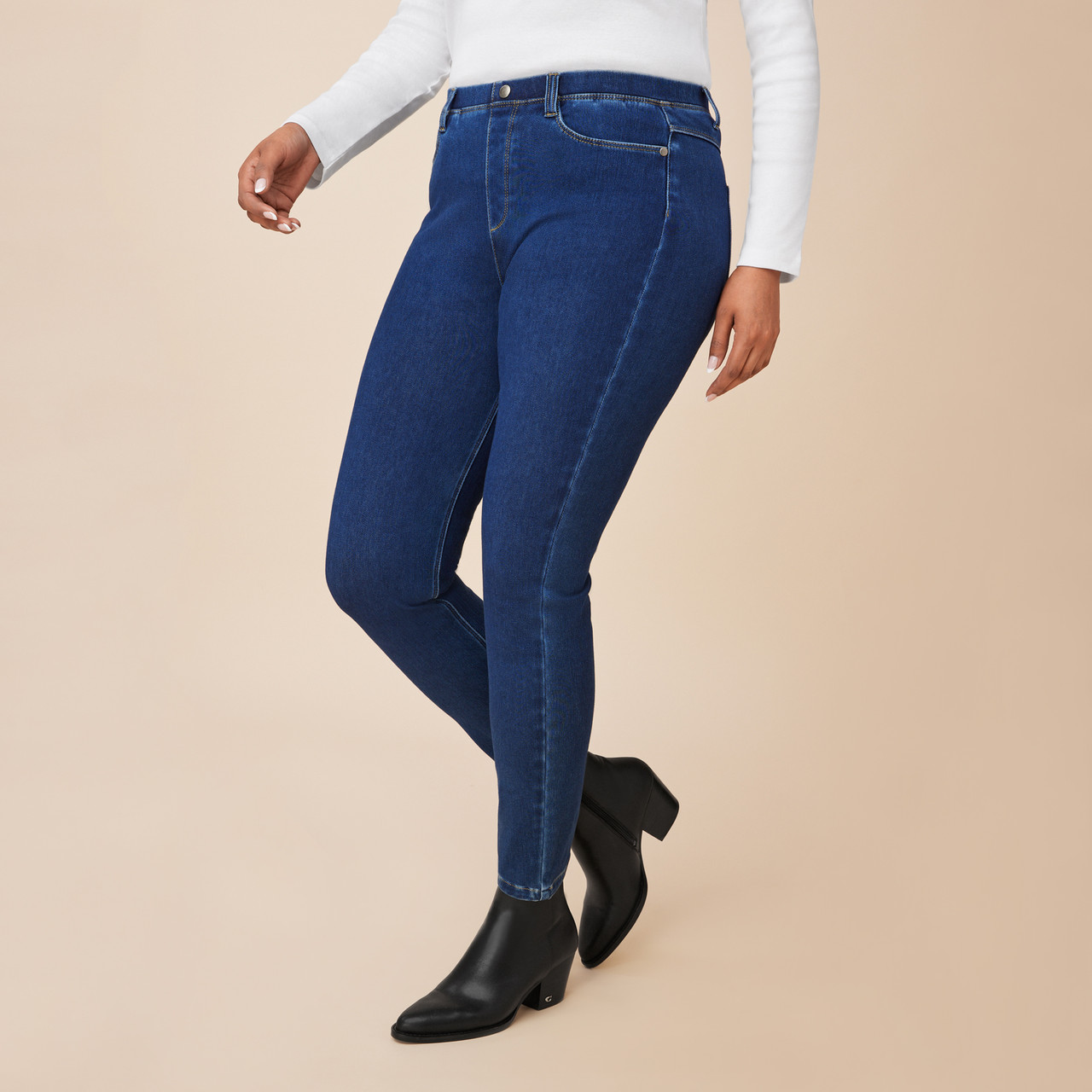 Mid Rise Slimming Jeans - Curated Closet