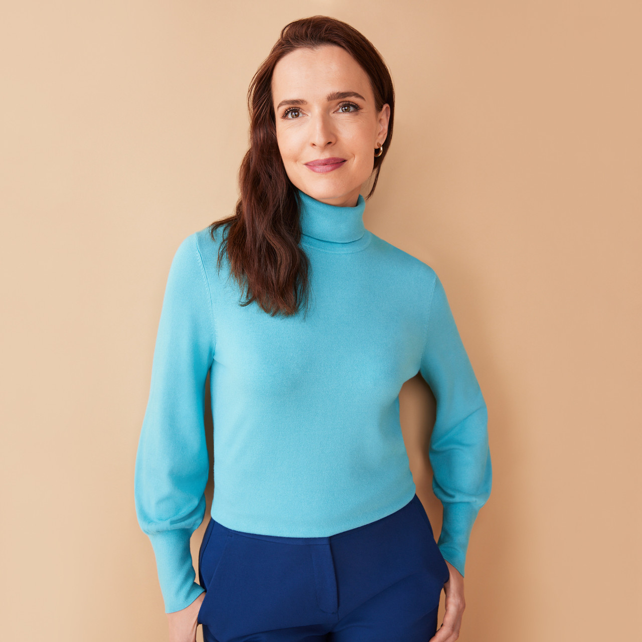 Puffed-sleeved wool sweater - Woman