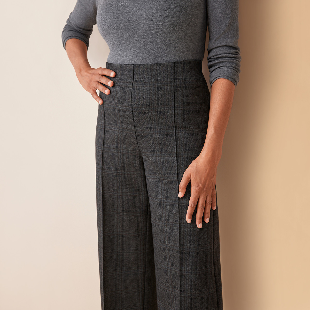 Petite Belted Wide Leg Crop Pants in Plaid