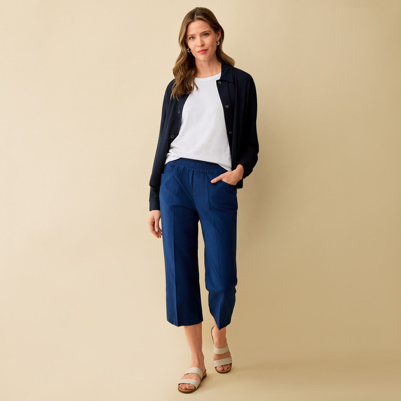 Women's Effortless Cotton Crop Pant | Northern Reflections