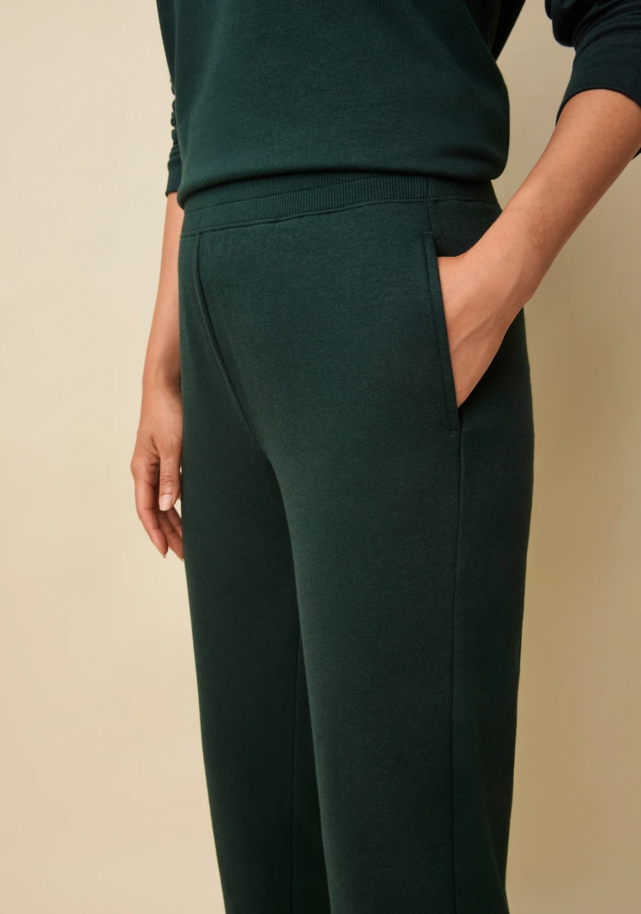 Relaxed Pull-On Pants
