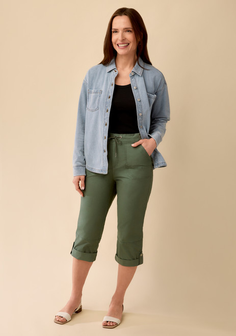 Roll Tab Poplin Stretch Capri