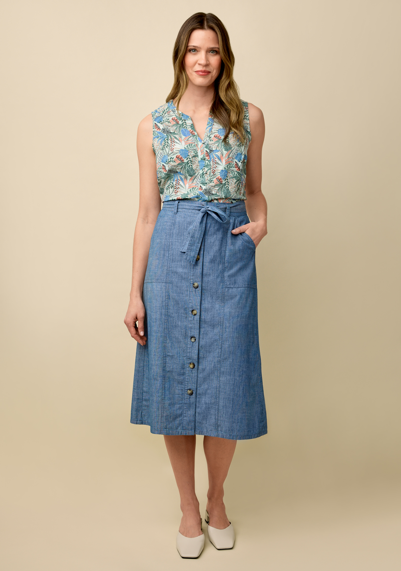 【Anyone more】Saki Gray Denim Cargo Belt Skirt 455050932_Fullbody__73677.