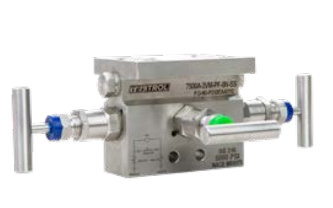 Tek-Trol Tek-Manifold 7500A-3VM-FF-8N-SS, 3-Way Block and Equalize Manifold Valve, Flange x Flange, PTFE Seal, 316 Stainless Steel Body, 6000 psi