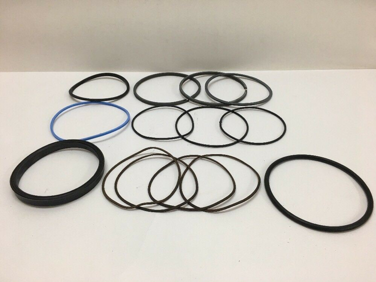 P&H Hydraulic Equipment Seal Kit - O-Rings, Rod Seal, Wear Rings, and more