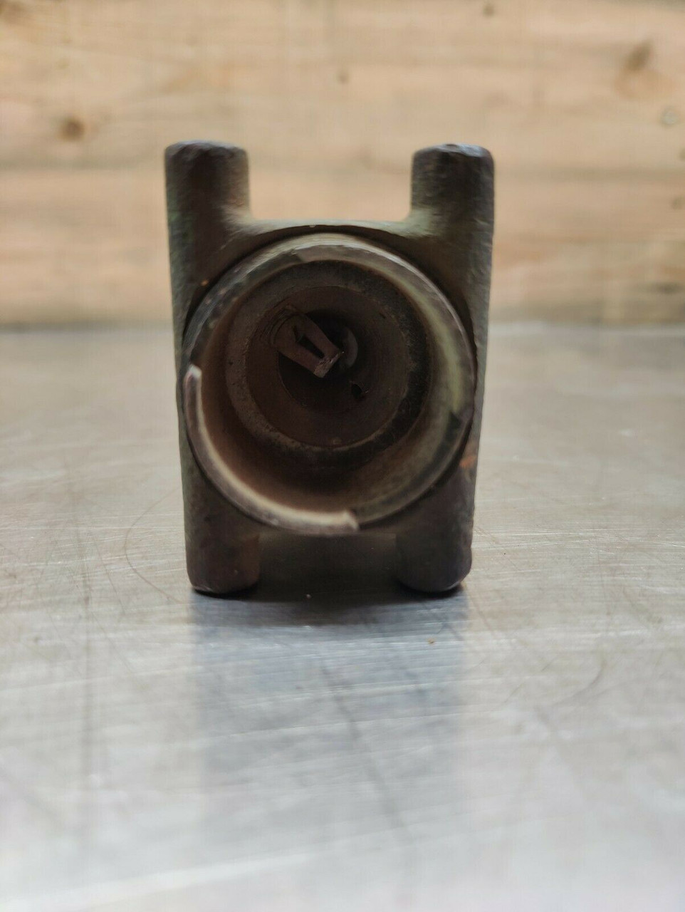 De-Ion Fuse Holder Type BA 825630 Westinghouse 15kV, 200A Max.