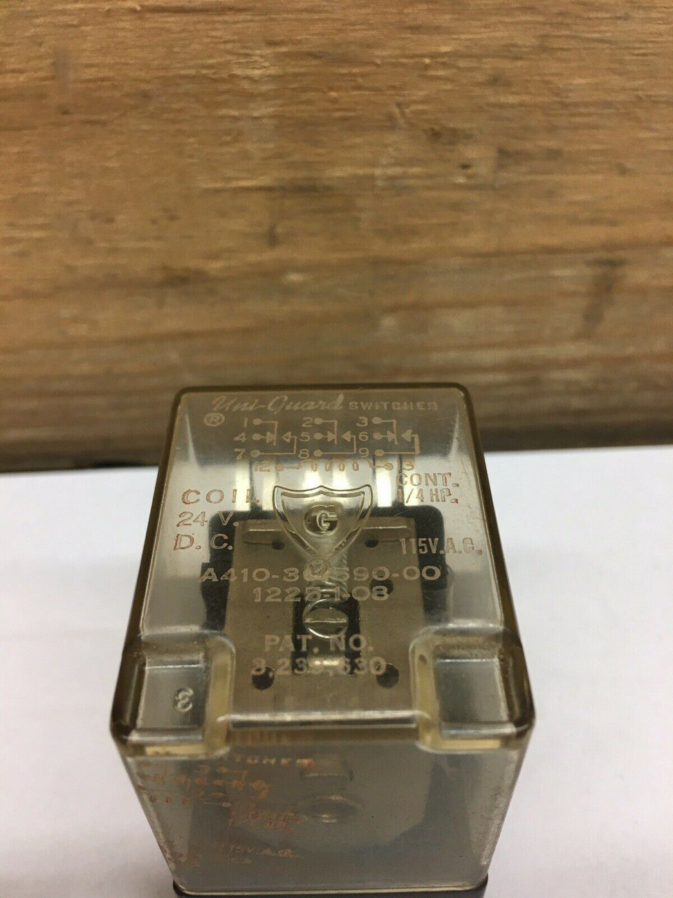 Uni-Guard Switches A410-361590-00 Electromagnetic Relay