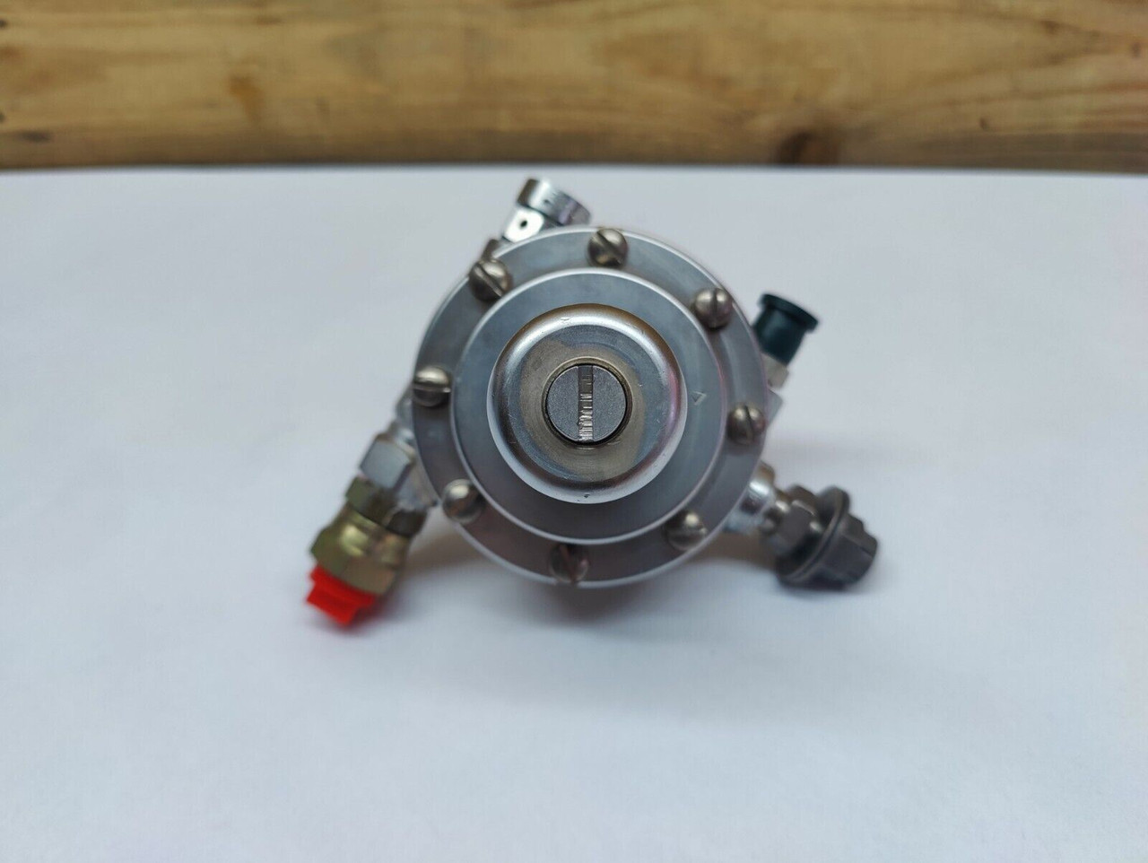 Regulator Valve 14798SA / 4820-01-315-2599