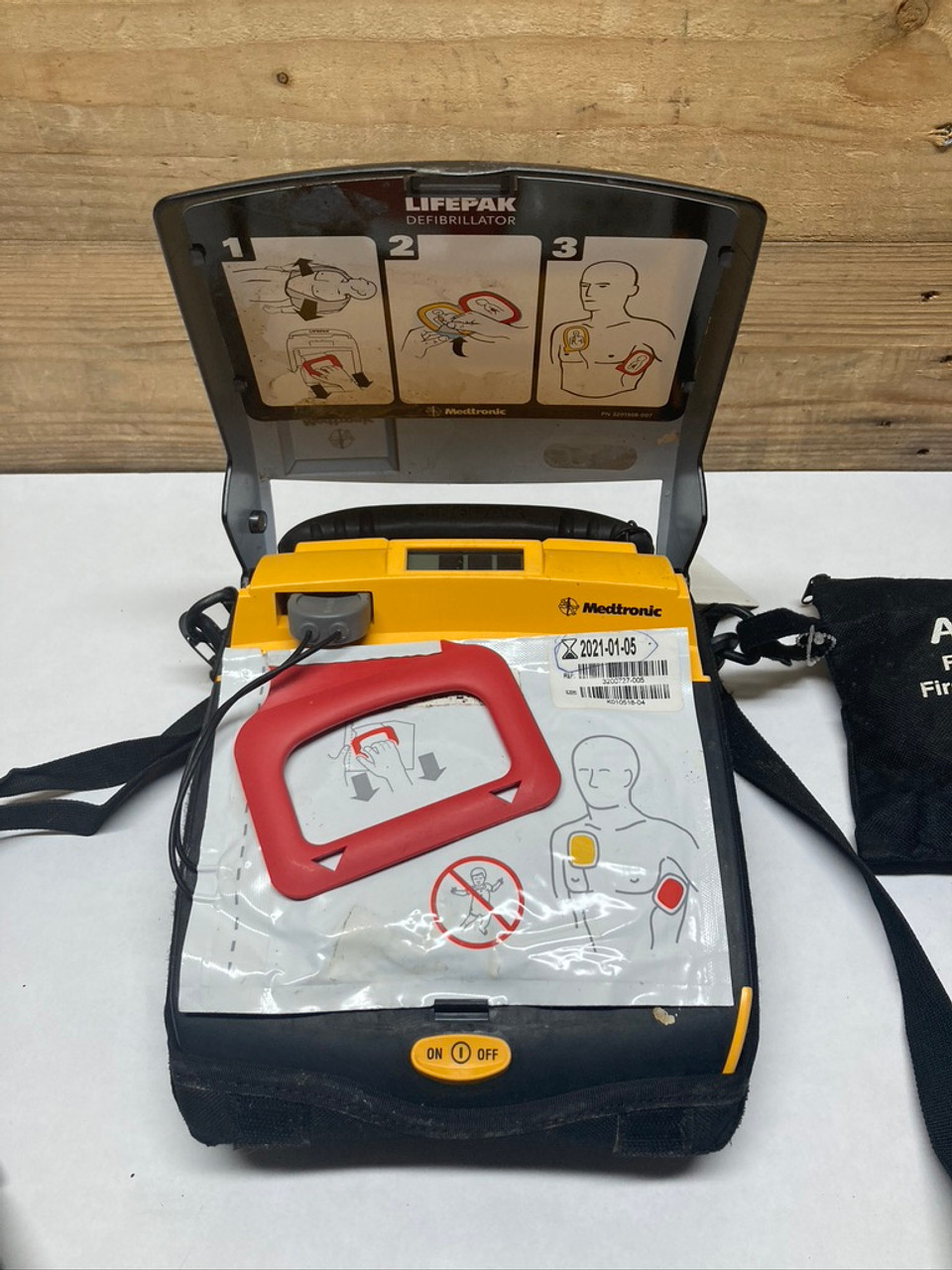 AED訓練機 LIFEPAK CR-T - 衛生医療用品・救急用品