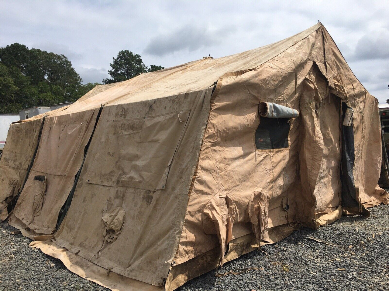 US Military Tent Expandable, Modular, Personnel, Temper Desert Tan / 4  Section