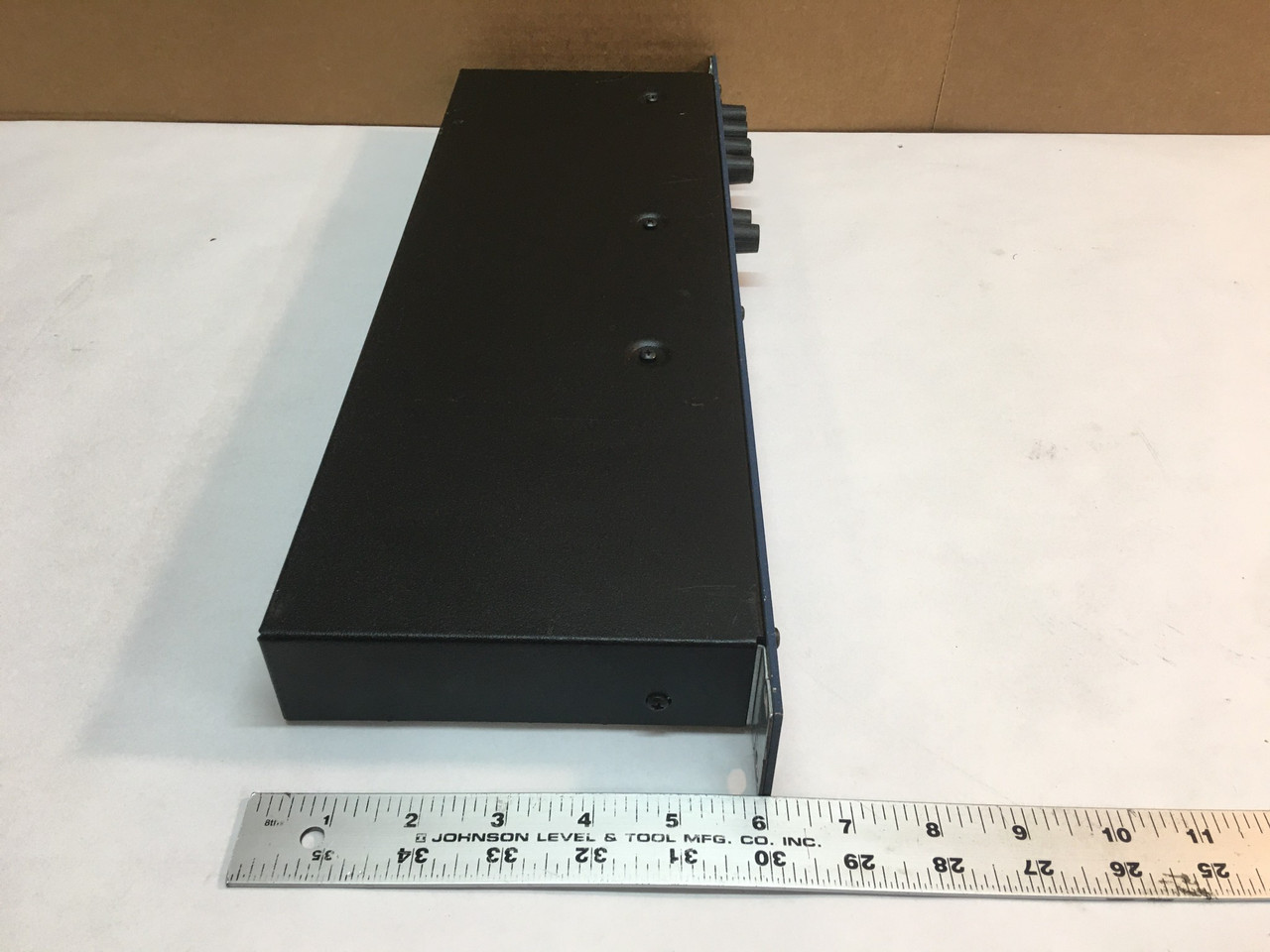Rackmount Personal Mixing System A-16R Aviom