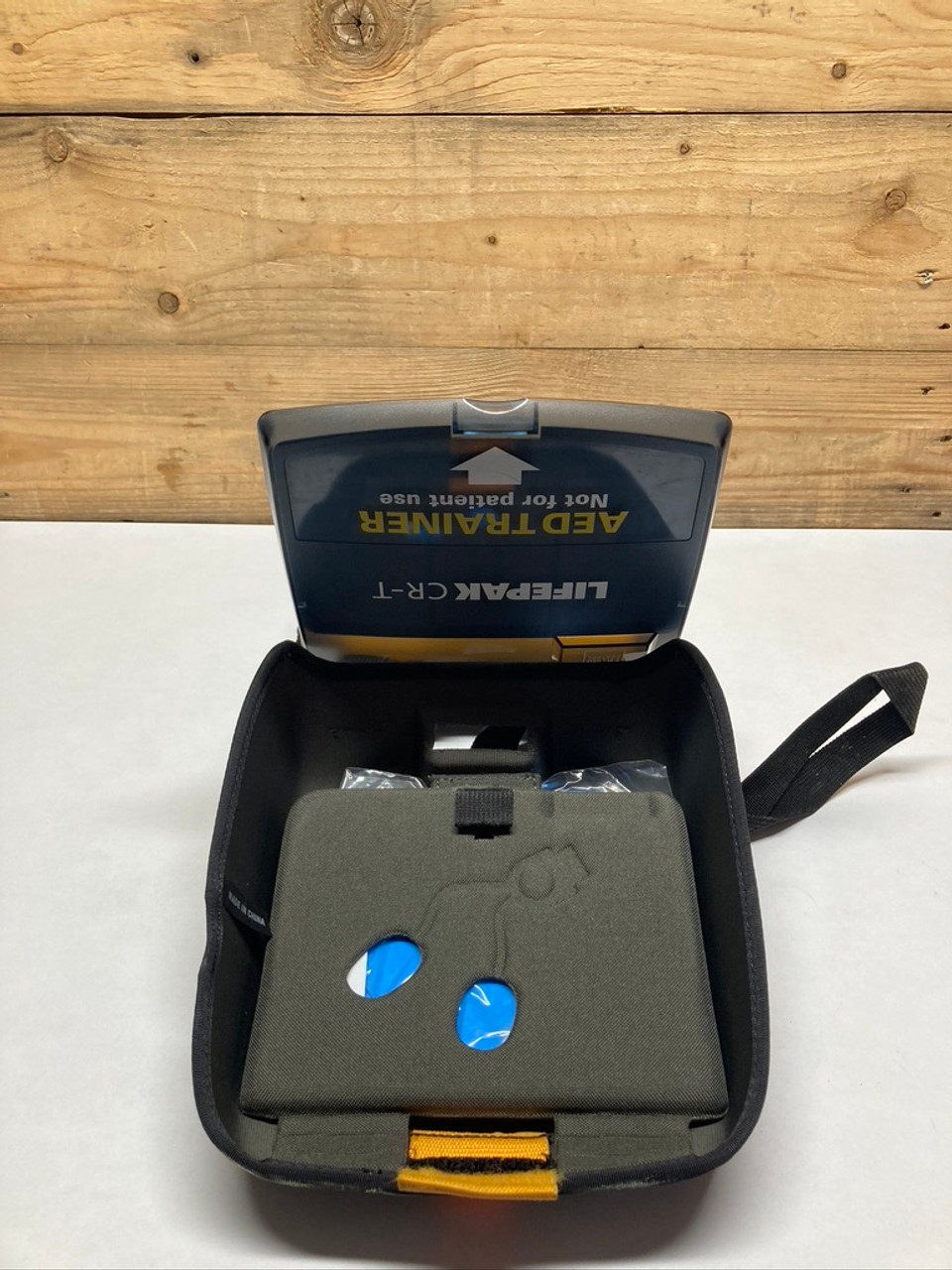 Lifepak CR-T AED Trainer 3201804 Physio-Control SN 06869 B-010