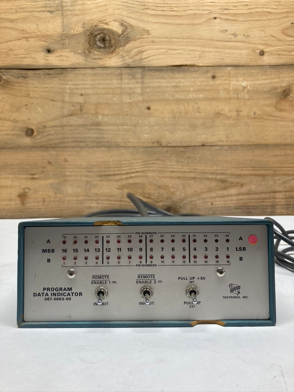 Program Data Indicator 067-0663-00 Tektronix