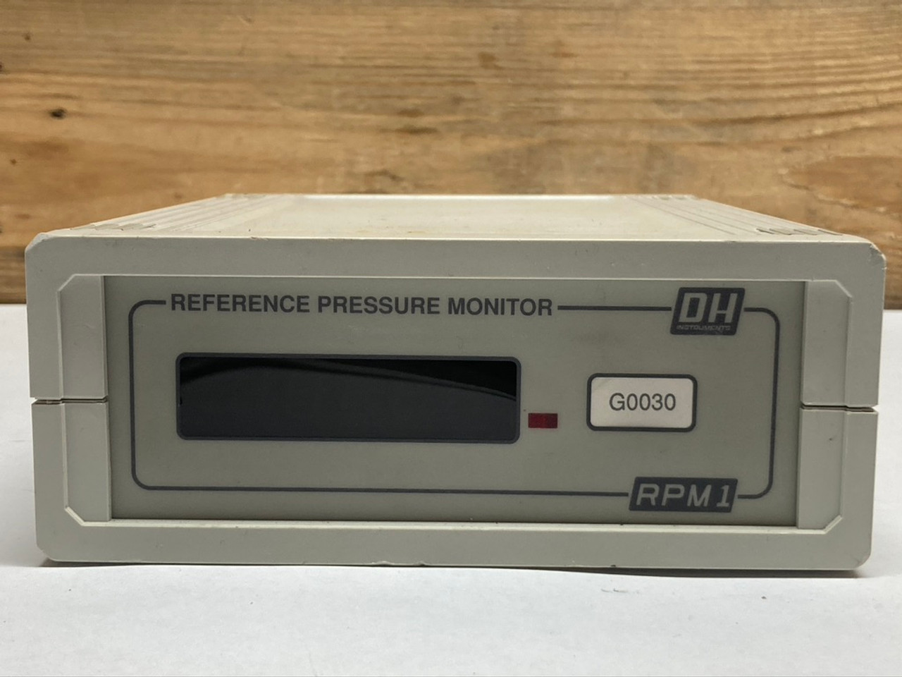 Multi-Range Reference Pressure Monitor RPM1-G0030 400132 DH Instruments