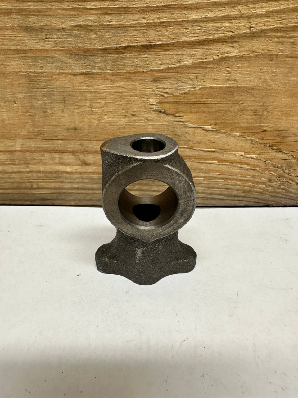 Rocker Shaft Bracket Eye B5116128 Federal-Mogul