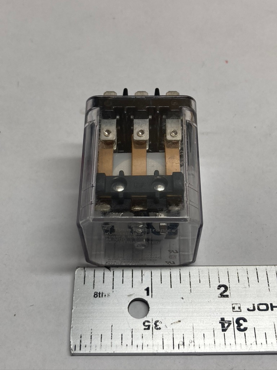 Connectivity Plug in Power Relay KUP-14D15-24 Tyco Electronics