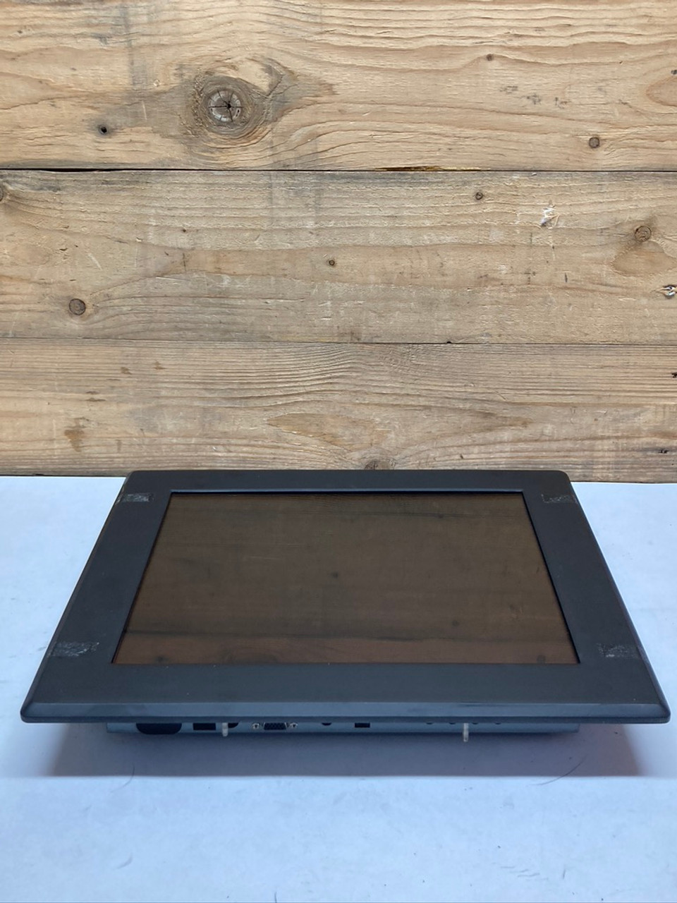 15" LCD (Touch) Monitor R15L600