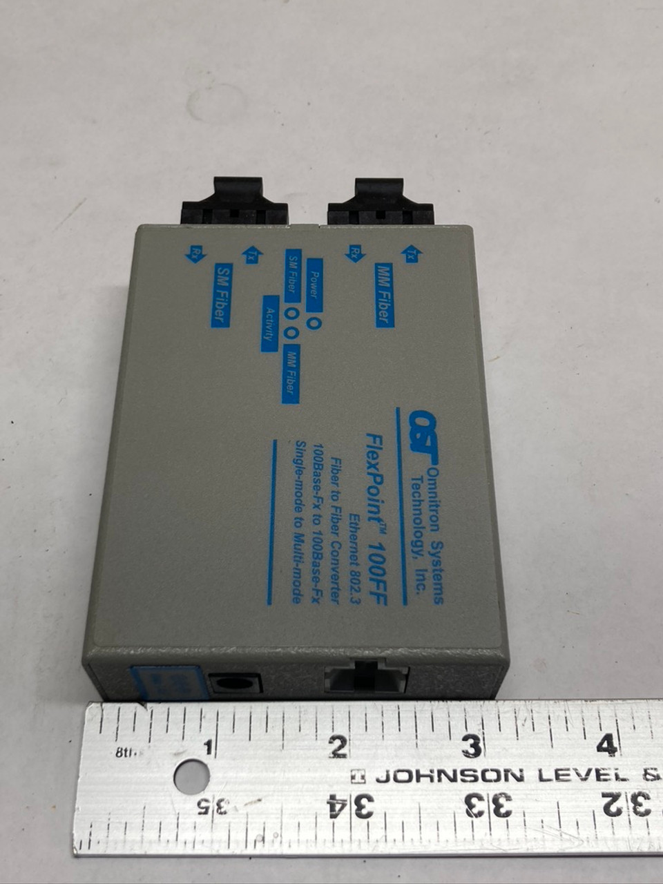 Flexpoint 100FF Single-Mode to Multimode Fiber Media Converter 4411 Omnitron