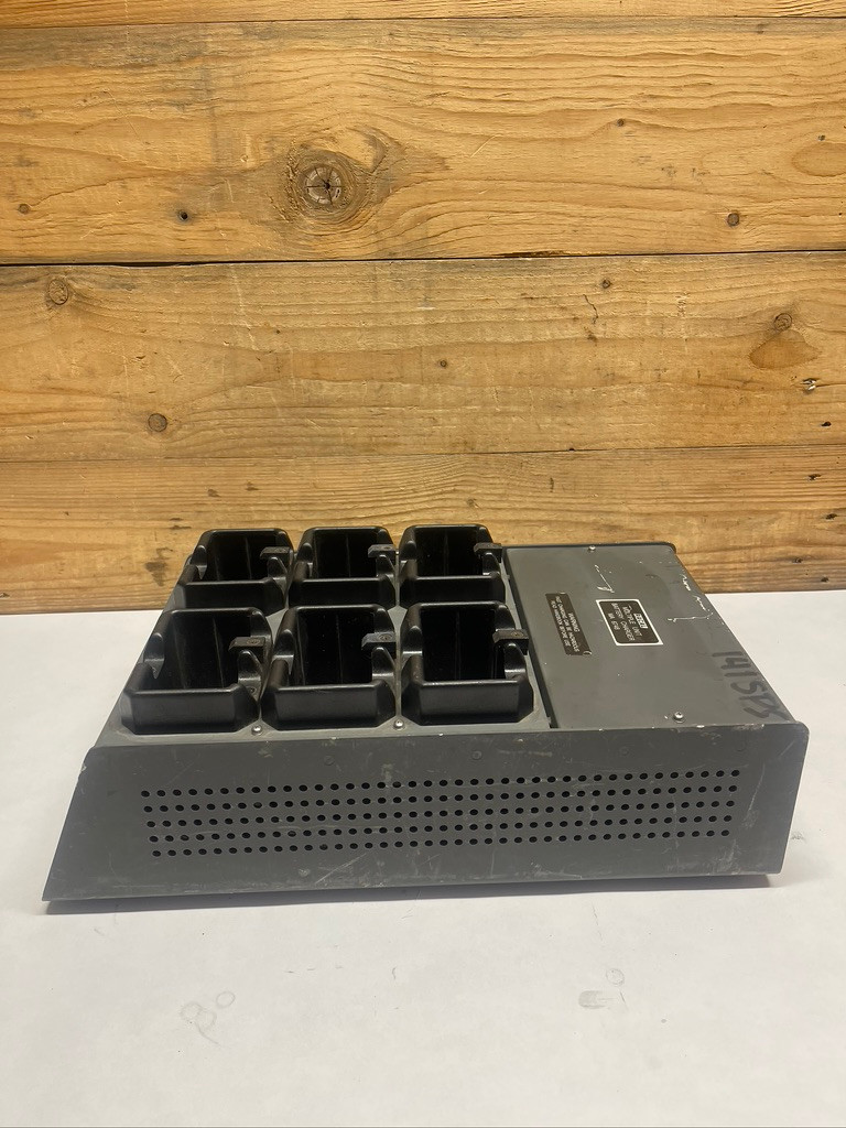 Racal MA6748 Multiple Unit Battery Charger 6 Gang AN/PRC-139 Military OEM