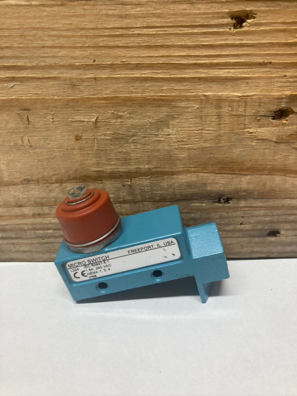 Microswitch Limit Switch BZE6-2RN34 Honeywell