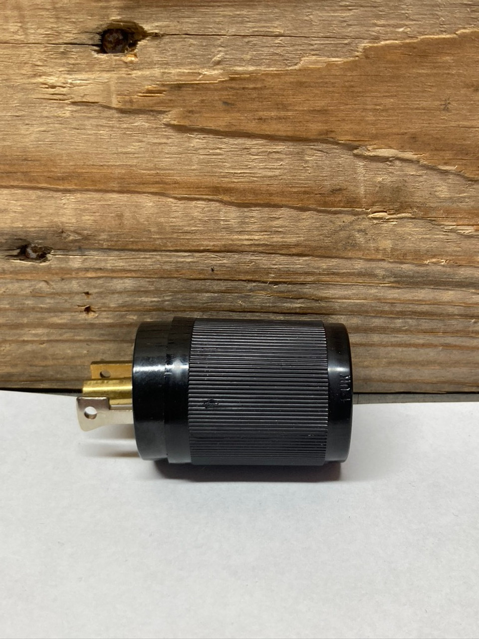 Midget Twist Locking Male Plug HBL7594 Hubbell 15A 125V AC