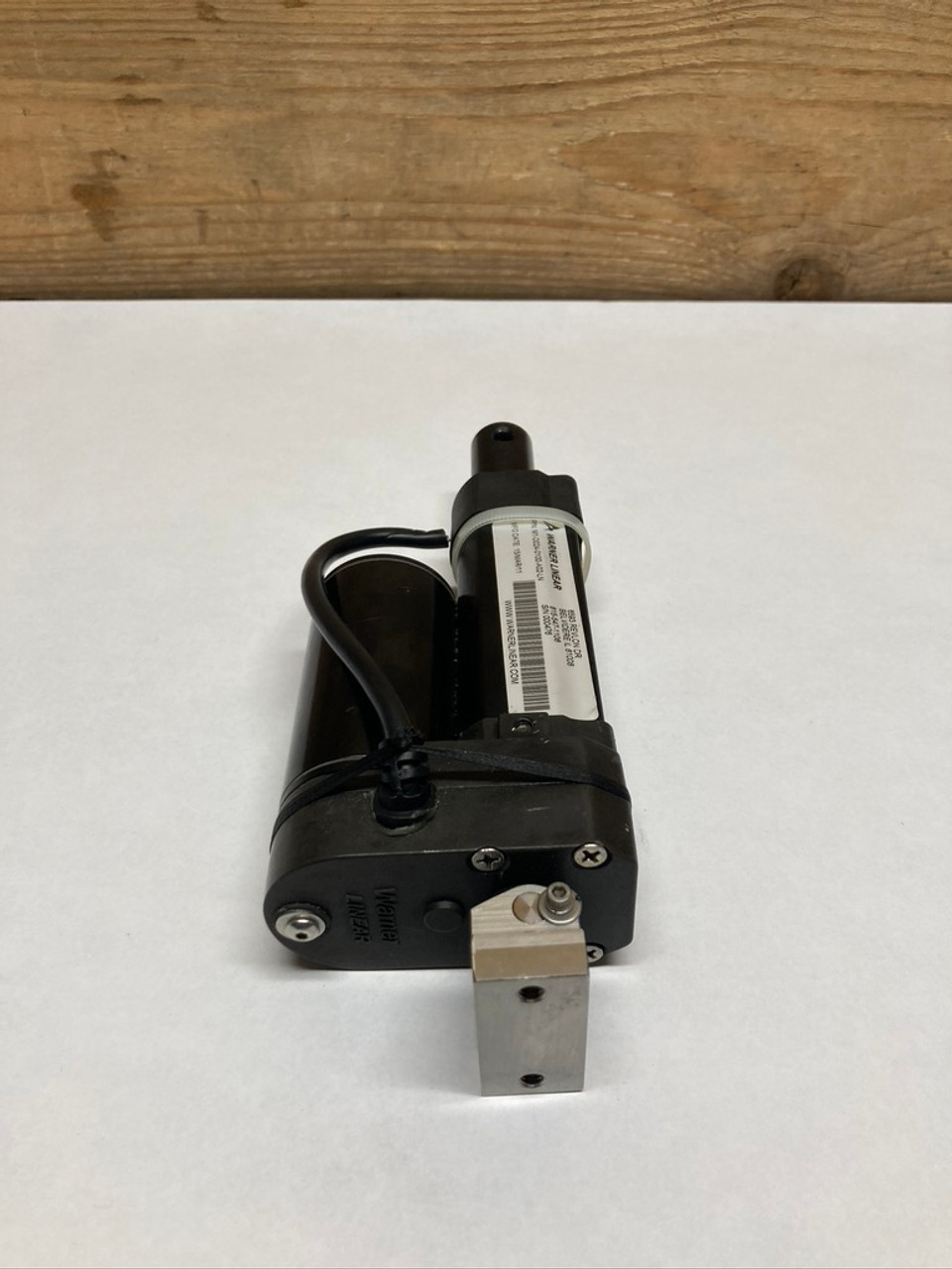 Linear Actuator M1-D024-0100-A02-LN Warner Linear M-Track 24V Light Duty 100 lbs