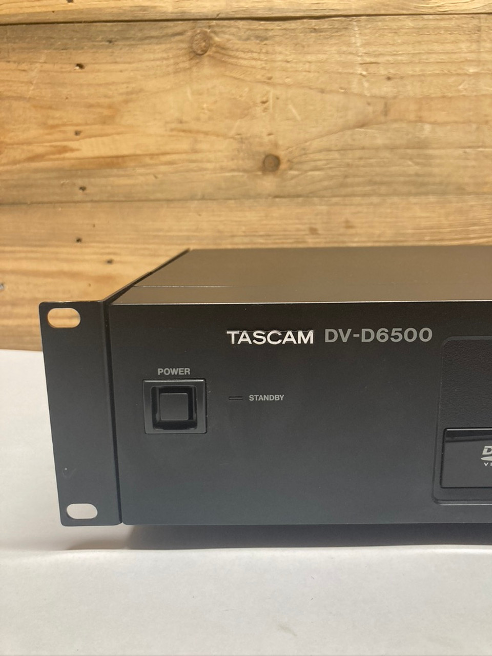Professional Digital Video DVD Player DV-D6500 Tascam
