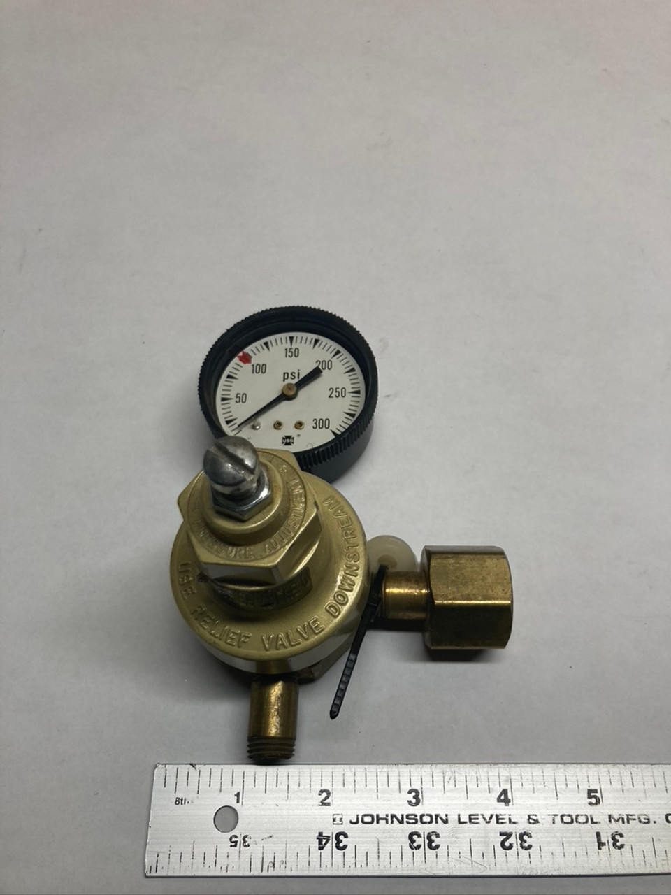 Pressure Regulator R83-200-RNSA Norgren