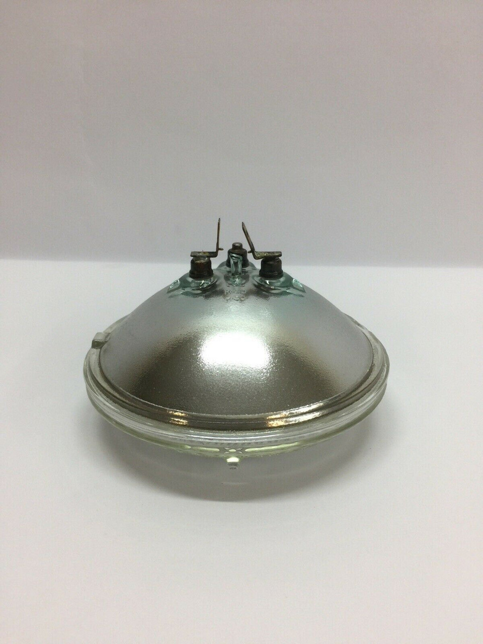 CAT Sealed Beam Headlamp Bulb 1M-5928 Caterpillar 28V CIM 60W D6