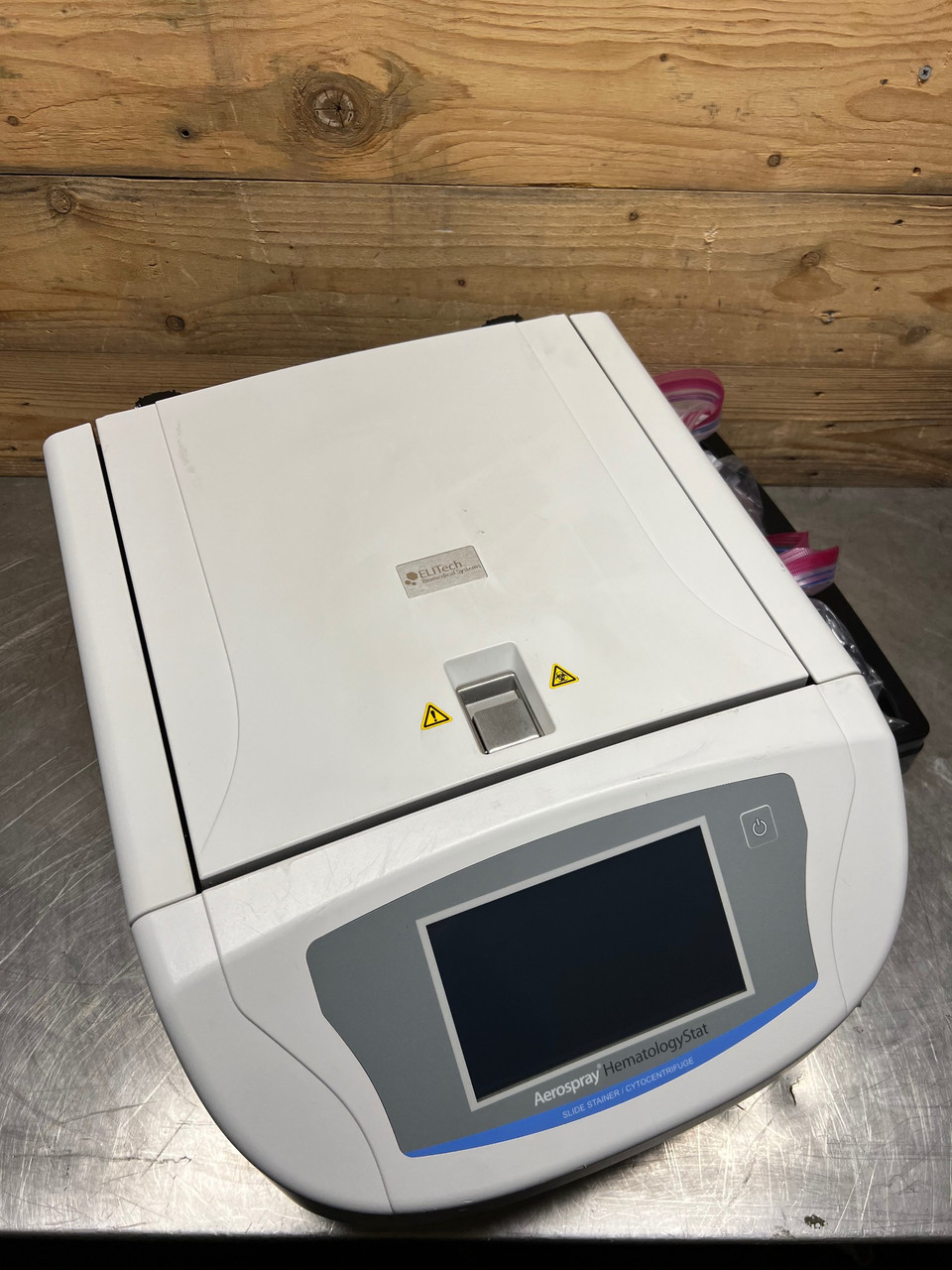 ELITech Model 7122 Aerospray Hematology Stat Slide Stainer/Cytocentrifuge