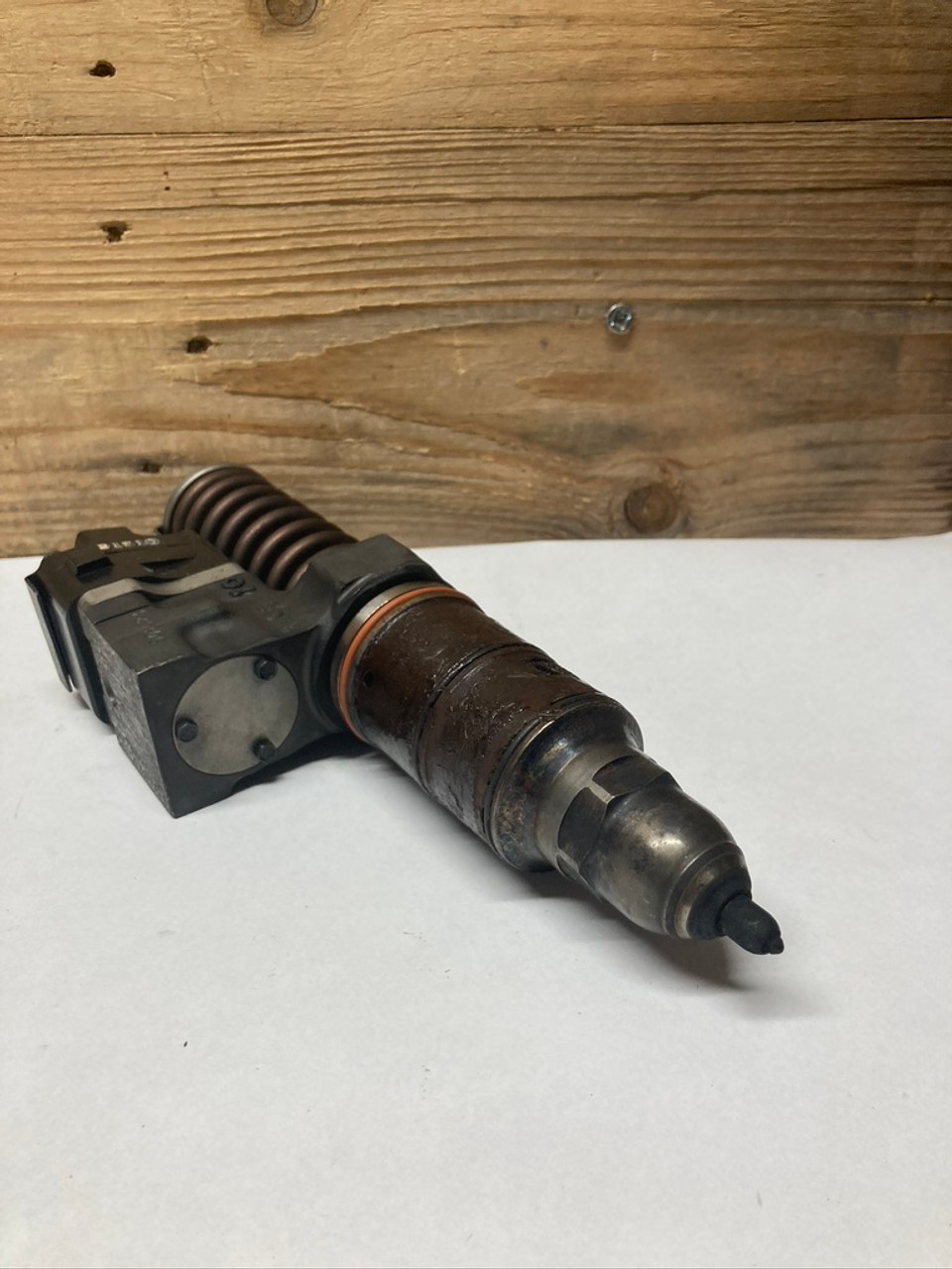 Detroit Diesel 12.7L Fuel Injector R5237045 NOS