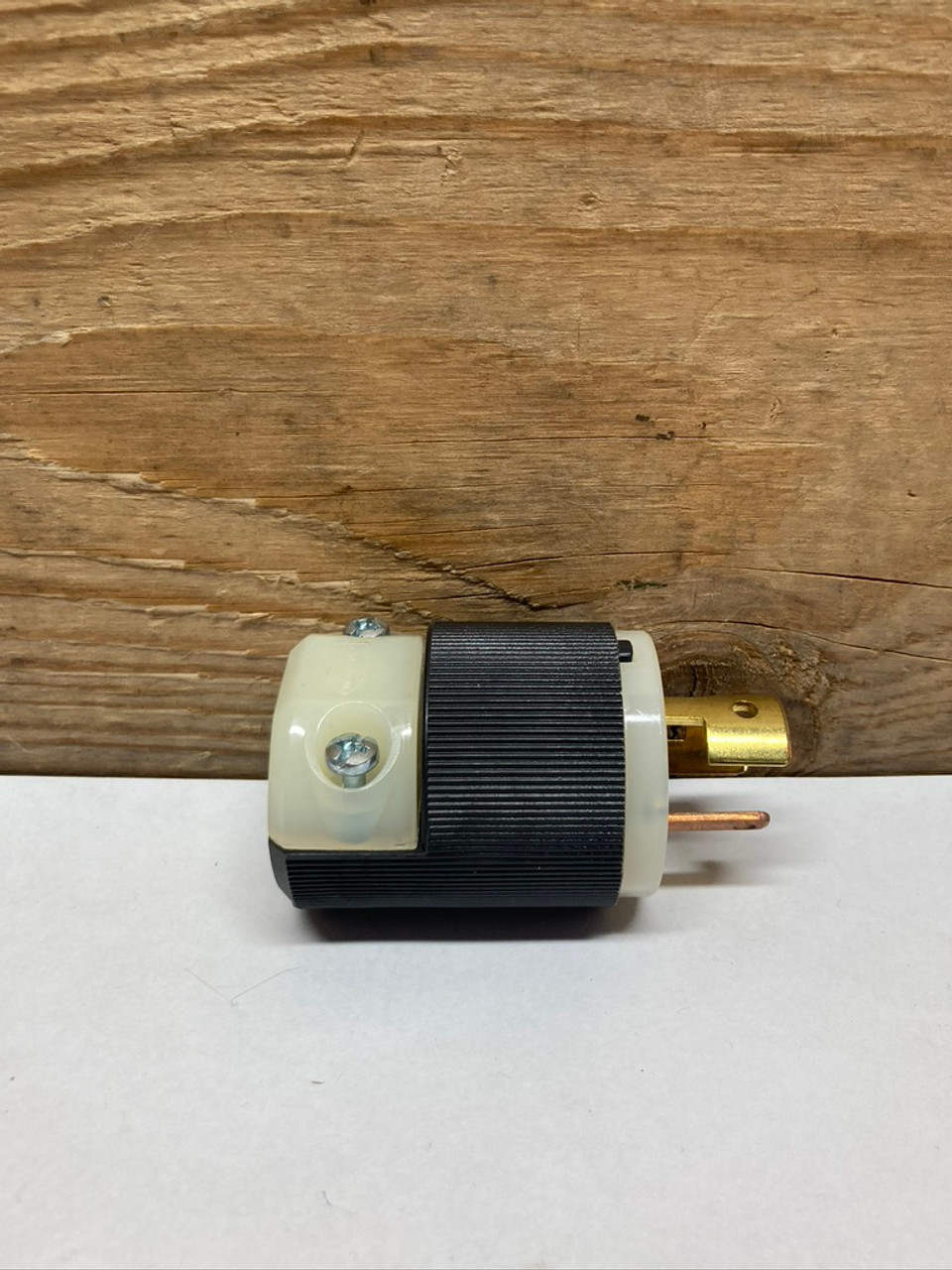 Twist Lock Male Plug HBL7567C Hubbell 10A 250V/15A 125V
