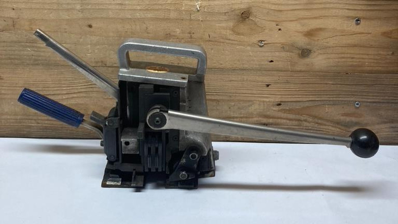 Steel Strapping Tensioner Sealer SSC34 Delta (For 3/4" x .015"-.035")