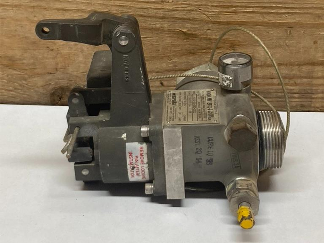 Solenoid Shutoff Valve MV121KJ-2 283281-0004 Marotta