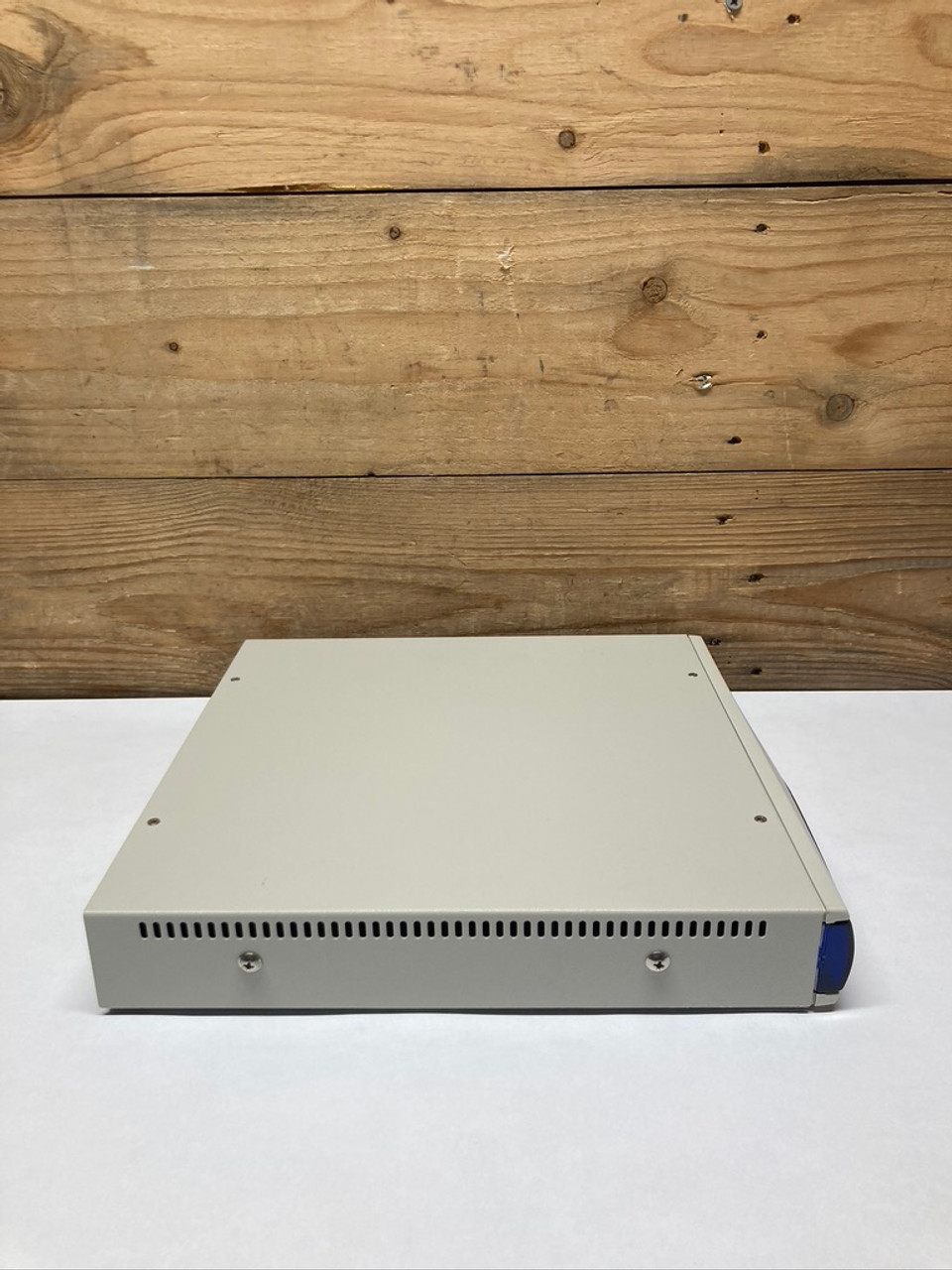 PS/2 and USB Desktop User Station AMX5111 520-435-501 Avocent