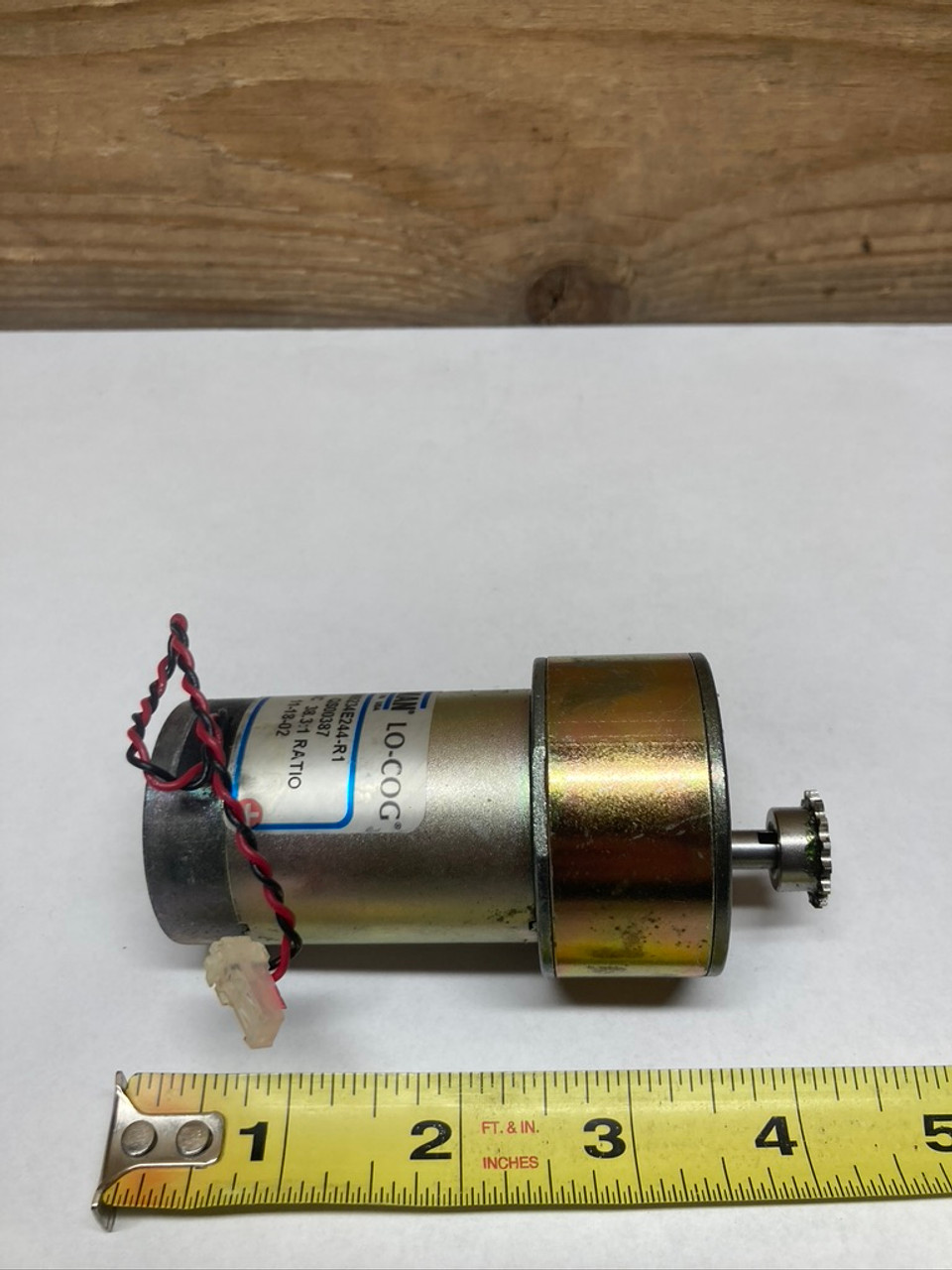 LO-COG Gear Motor GM9234E244-R1 Pittman 24 VDC, 38.3: 1 Ratio