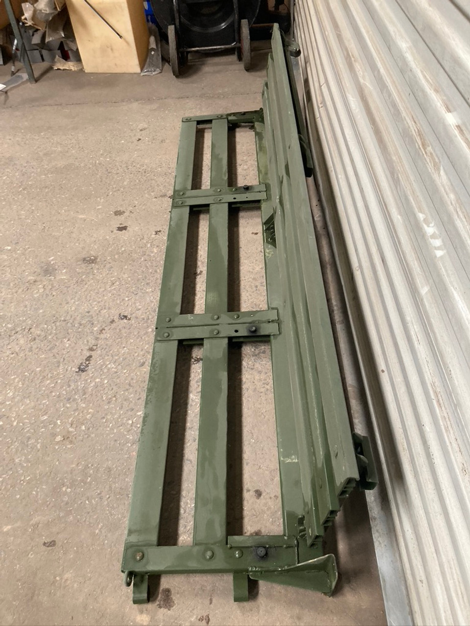 Vehicle Bench Seat Aluminum OD Green Fold Up Hmmwv Troop Seats Back Rest