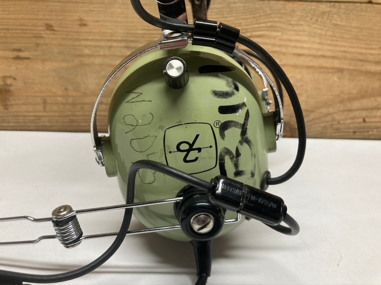 Aviation Over-The-Head Headset-Microphone H10-76 David Clark