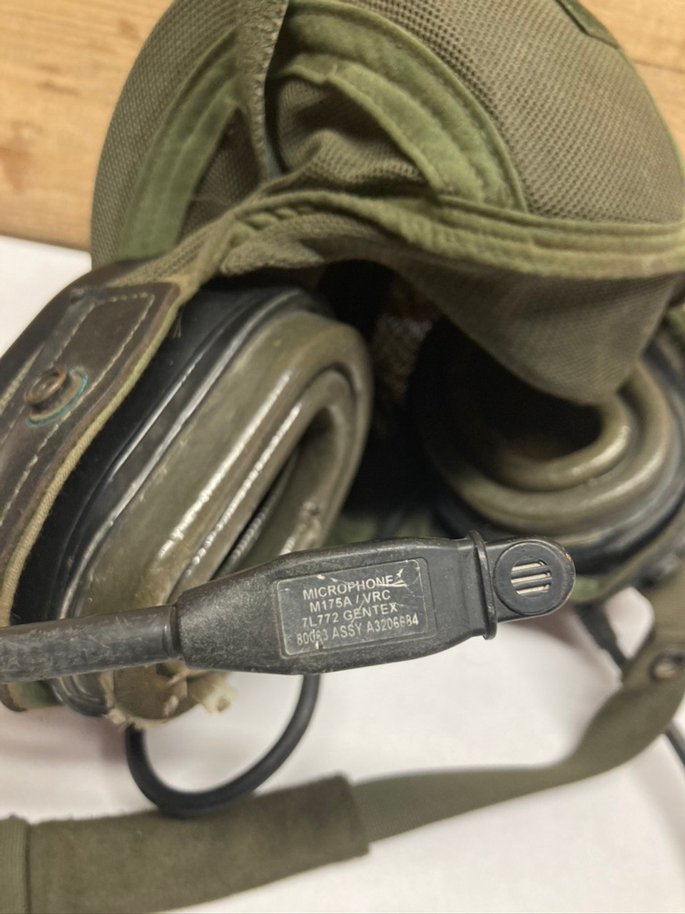 Combat Vehicle Crewman Helmet Liner Headset A3206617-3 Bose/Gentex Large (Used)