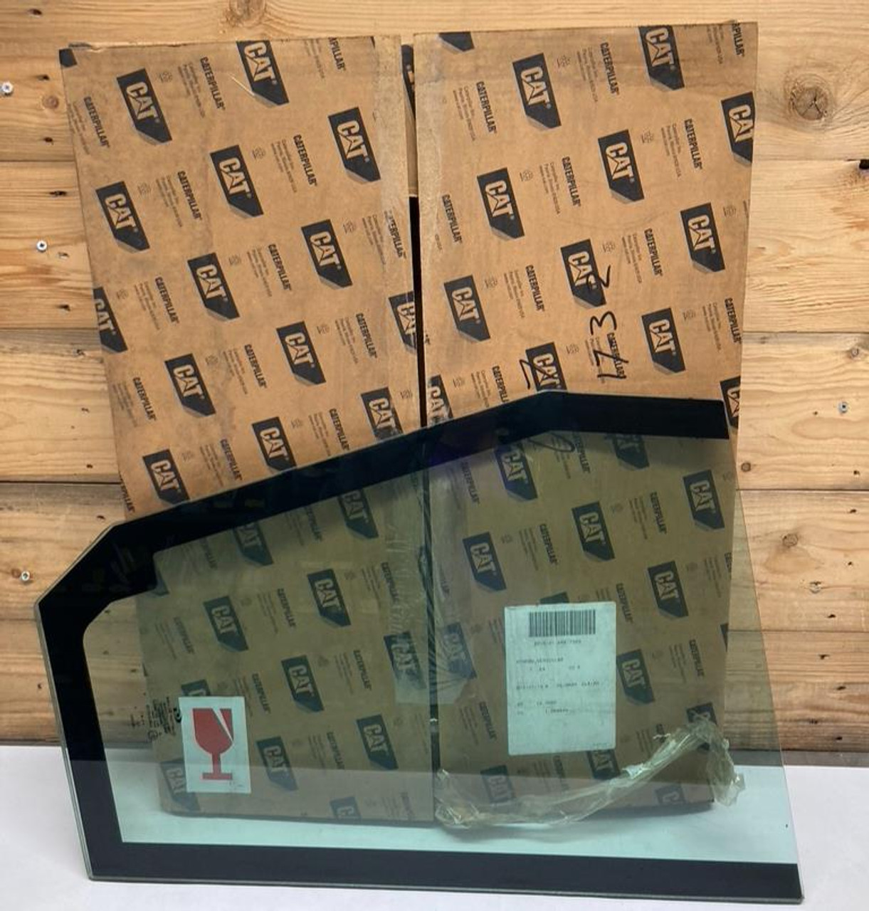 CAT Vehicular Window 309-9402 Caterpillar Glass