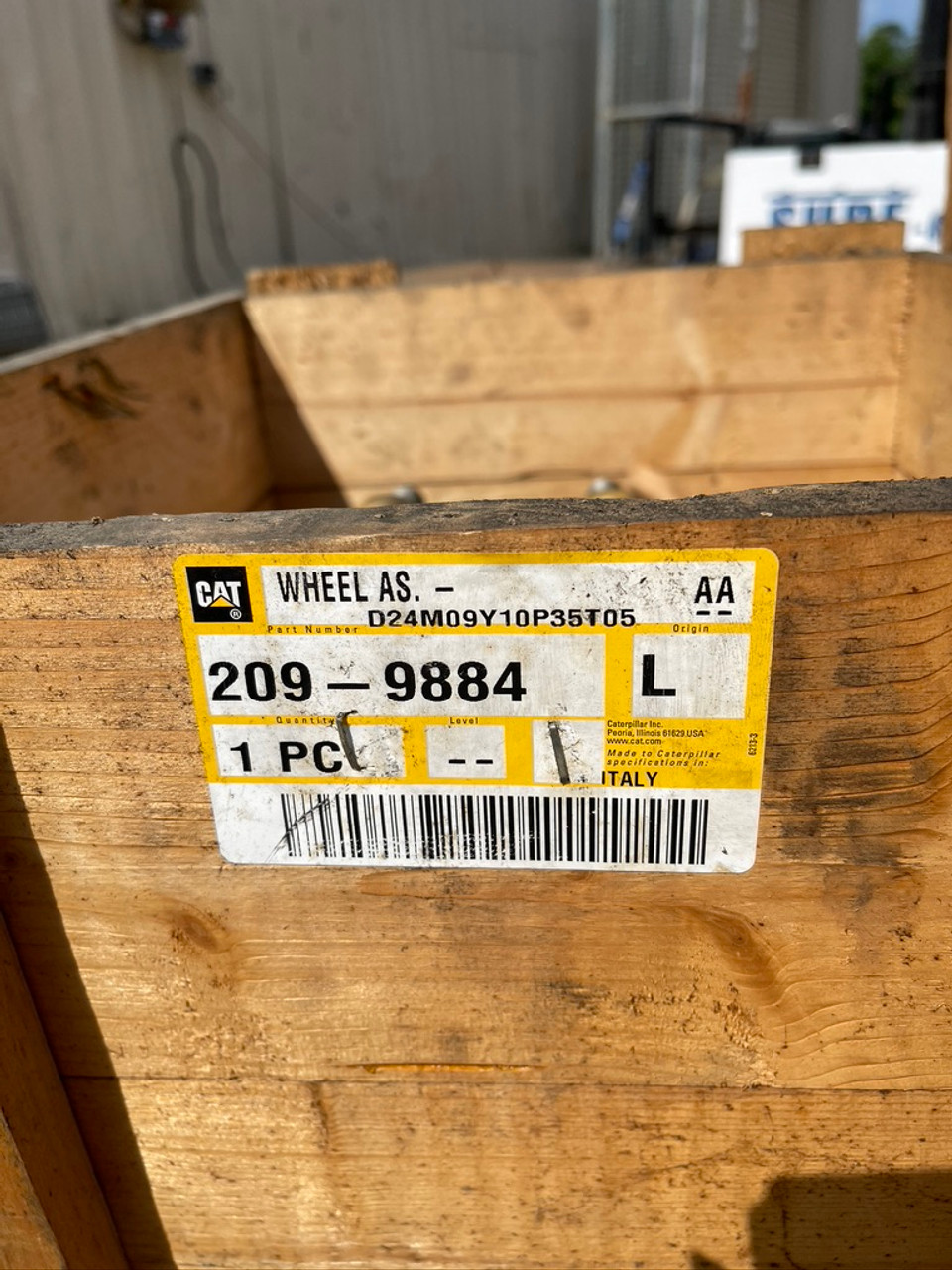 CAT Pneumatic Tire Wheel Hub Assembly 209-9884 Caterpillar