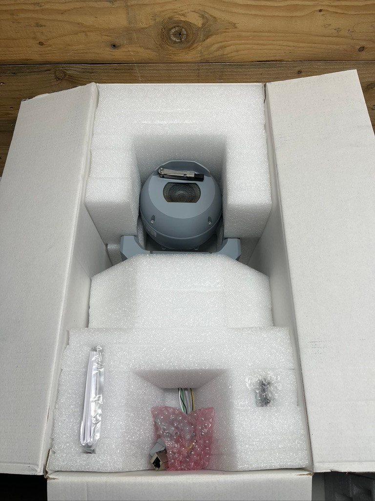 Bosch MIC 7000I PTZ Starlight Camera 2MP HDR 30x IP68 Gray MIC