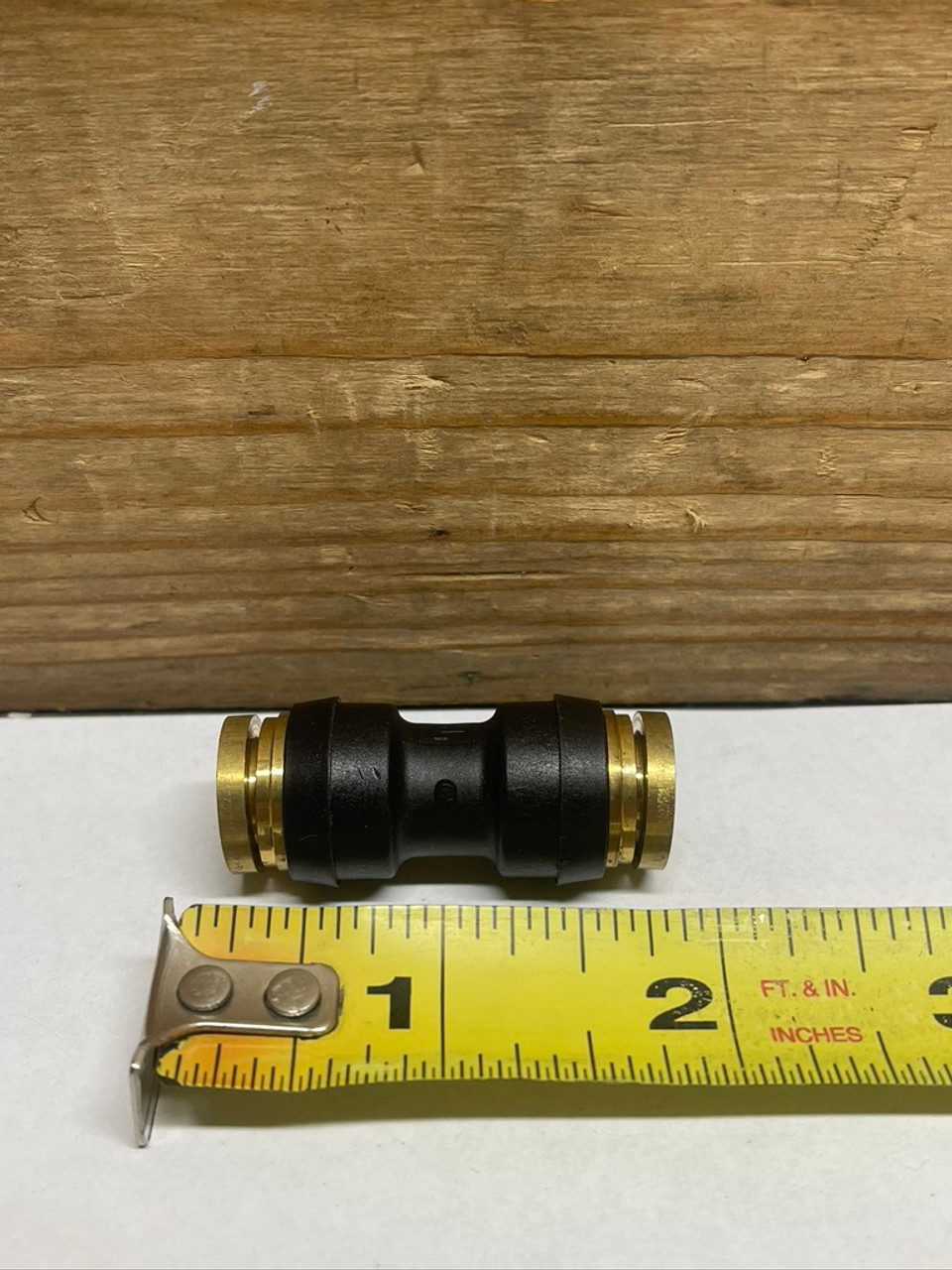 Hose Coupling Air Brake Push To Connect Fitting 2017507C1