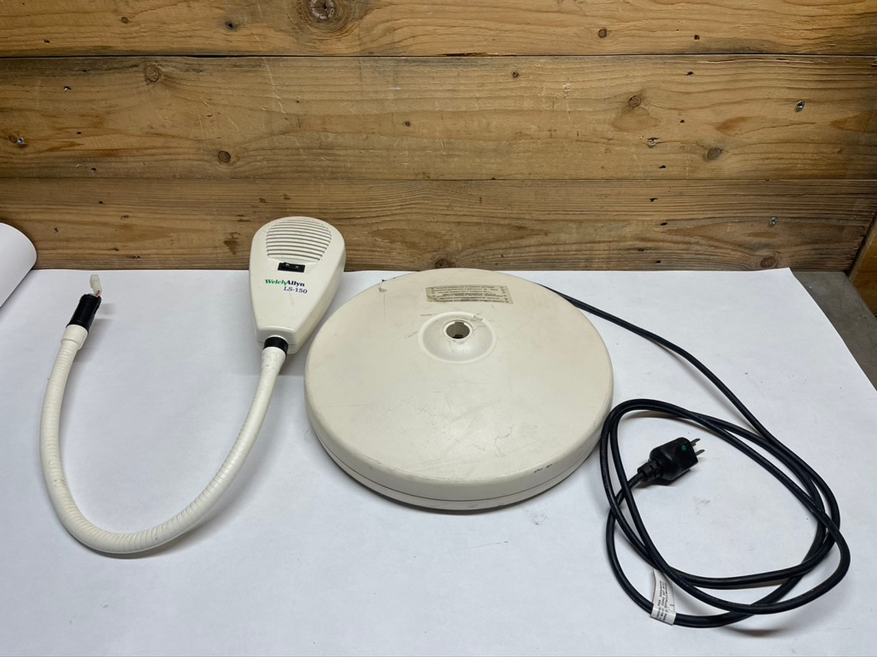 LS-150 50W Halogen Exam Floor Light 44500 Welch Allyn