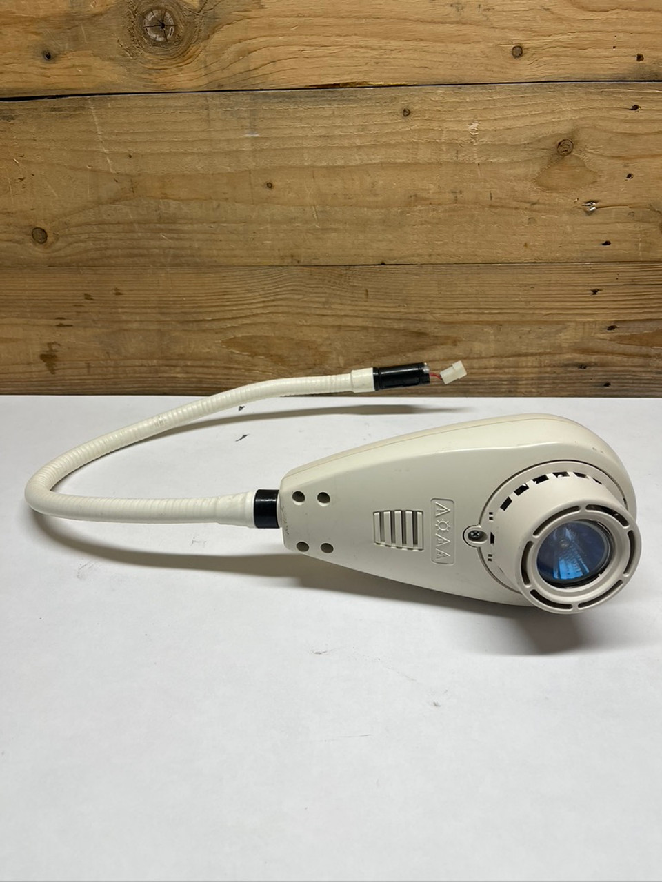 LS-150 50W Halogen Exam Floor Light 44500 Welch Allyn