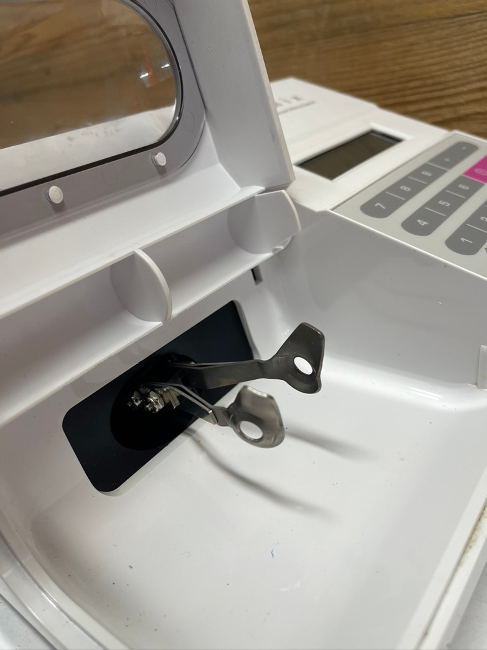SDS Kerr OptiMix 100 Dental Amalgamator Mixing System Med