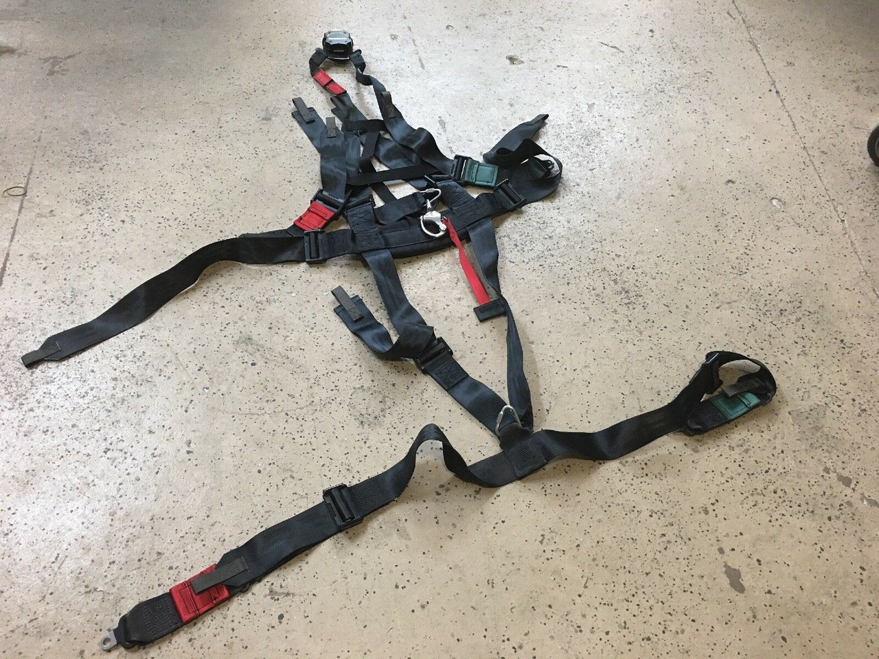 Body Type Safety Harness Gunner Restraint 900-US-07301 1 1/4-Ton Hmmwv