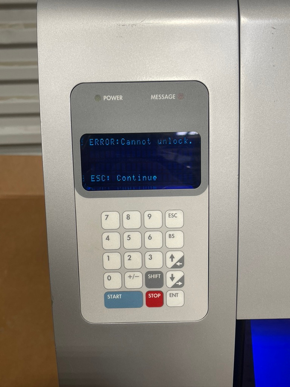 Qiagen EZ1 Advanced Automated DNA Extractor SN:1009A0533
